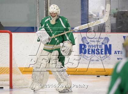 Thumbnail 2 in Notre Dame, WH vs. Ridgefield (West Haven Christmas D1 Final) photogallery.