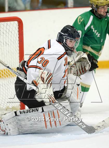 Thumbnail 3 in Notre Dame, WH vs. Ridgefield (West Haven Christmas D1 Final) photogallery.