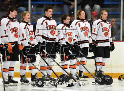 Thumbnail 3 in Notre Dame, WH vs. Ridgefield (West Haven Christmas D1 Final) photogallery.
