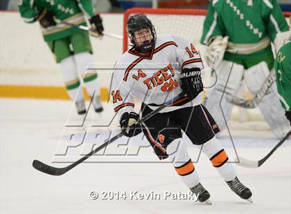 Thumbnail 3 in Notre Dame, WH vs. Ridgefield (West Haven Christmas D1 Final) photogallery.