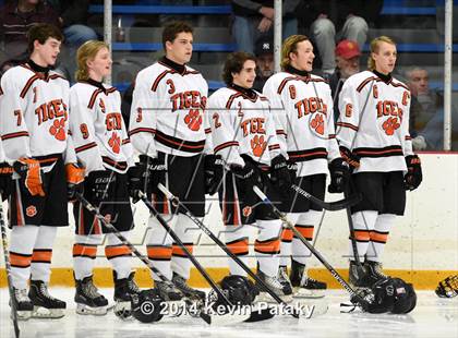 Thumbnail 1 in Notre Dame, WH vs. Ridgefield (West Haven Christmas D1 Final) photogallery.