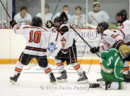 Thumbnail 2 in Notre Dame, WH vs. Ridgefield (West Haven Christmas D1 Final) photogallery.
