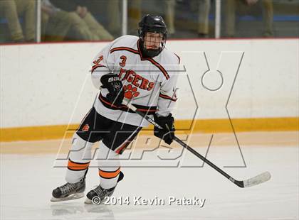Thumbnail 1 in Notre Dame, WH vs. Ridgefield (West Haven Christmas D1 Final) photogallery.