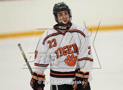 Thumbnail 2 in Notre Dame, WH vs. Ridgefield (West Haven Christmas D1 Final) photogallery.