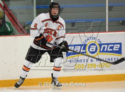 Thumbnail 3 in Notre Dame, WH vs. Ridgefield (West Haven Christmas D1 Final) photogallery.
