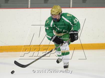 Thumbnail 2 in Notre Dame, WH vs. Ridgefield (West Haven Christmas D1 Final) photogallery.