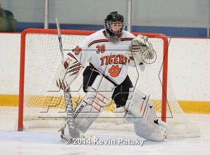 Thumbnail 3 in Notre Dame, WH vs. Ridgefield (West Haven Christmas D1 Final) photogallery.