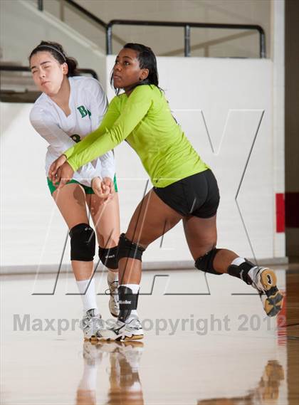 Thumbnail 2 in Adams vs. Mansfield Summit photogallery.