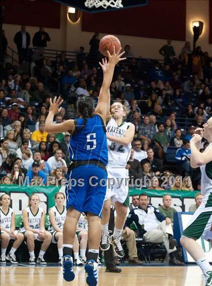 Thumbnail 2 in La Costa Canyon vs San Diego (CIF SDS D1 Final) photogallery.