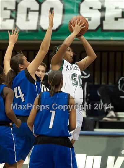 Thumbnail 2 in La Costa Canyon vs San Diego (CIF SDS D1 Final) photogallery.