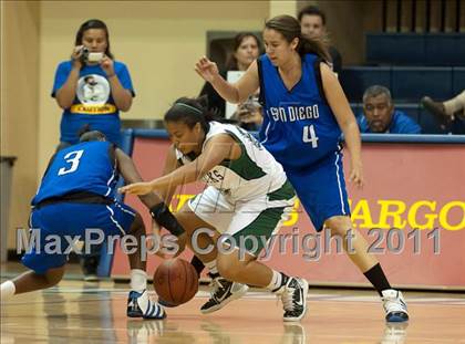 Thumbnail 2 in La Costa Canyon vs San Diego (CIF SDS D1 Final) photogallery.