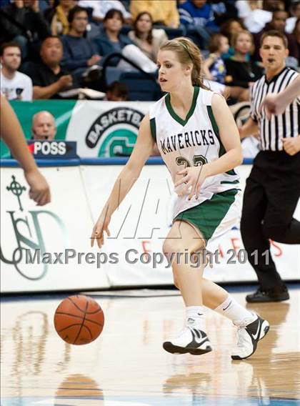 Thumbnail 3 in La Costa Canyon vs San Diego (CIF SDS D1 Final) photogallery.