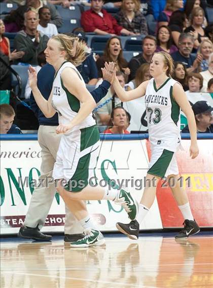 Thumbnail 2 in La Costa Canyon vs San Diego (CIF SDS D1 Final) photogallery.