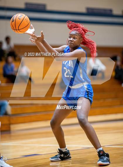 Thumbnail 2 in Triton @ Westover photogallery.