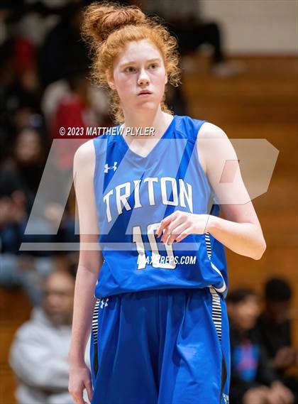 Thumbnail 3 in Triton @ Westover photogallery.