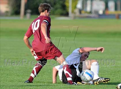 Thumbnail 2 in East Juniata @ Lancaster Country Day photogallery.