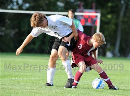 Thumbnail 3 in East Juniata @ Lancaster Country Day photogallery.