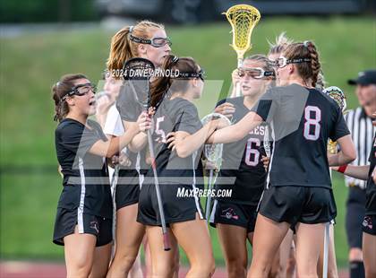 Thumbnail 2 in Wellesley vs. Central Catholic (MIAA Division1 Final) photogallery.