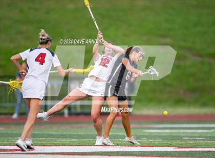 Thumbnail 3 in Wellesley vs. Central Catholic (MIAA Division1 Final) photogallery.
