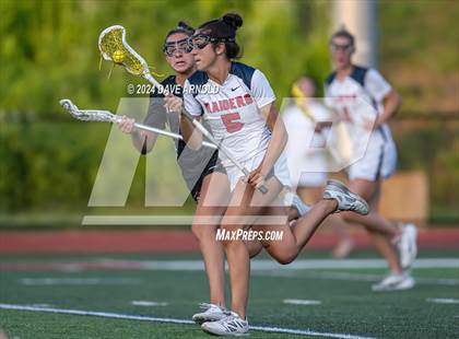 Thumbnail 1 in Wellesley vs. Central Catholic (MIAA Division1 Final) photogallery.