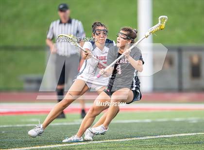 Thumbnail 1 in Wellesley vs. Central Catholic (MIAA Division1 Final) photogallery.