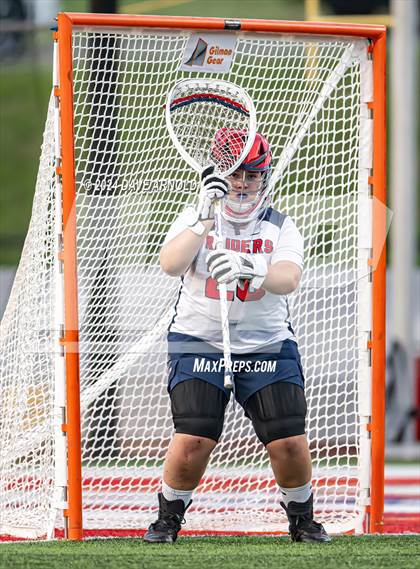 Thumbnail 3 in Wellesley vs. Central Catholic (MIAA Division1 Final) photogallery.