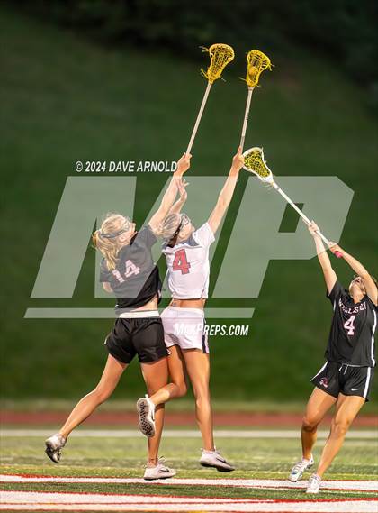 Thumbnail 1 in Wellesley vs. Central Catholic (MIAA Division1 Final) photogallery.