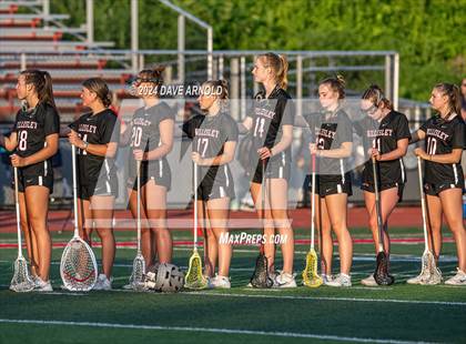 Thumbnail 2 in Wellesley vs. Central Catholic (MIAA Division1 Final) photogallery.
