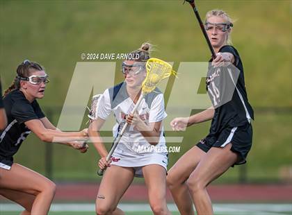 Thumbnail 1 in Wellesley vs. Central Catholic (MIAA Division1 Final) photogallery.