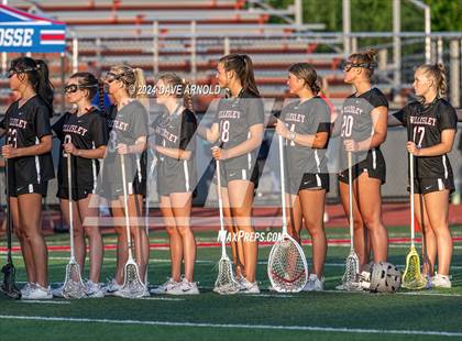 Thumbnail 1 in Wellesley vs. Central Catholic (MIAA Division1 Final) photogallery.