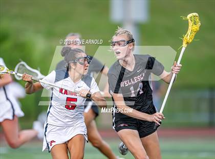 Thumbnail 1 in Wellesley vs. Central Catholic (MIAA Division1 Final) photogallery.
