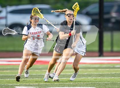 Thumbnail 1 in Wellesley vs. Central Catholic (MIAA Division1 Final) photogallery.