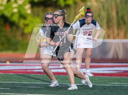 Thumbnail 3 in Wellesley vs. Central Catholic (MIAA Division1 Final) photogallery.