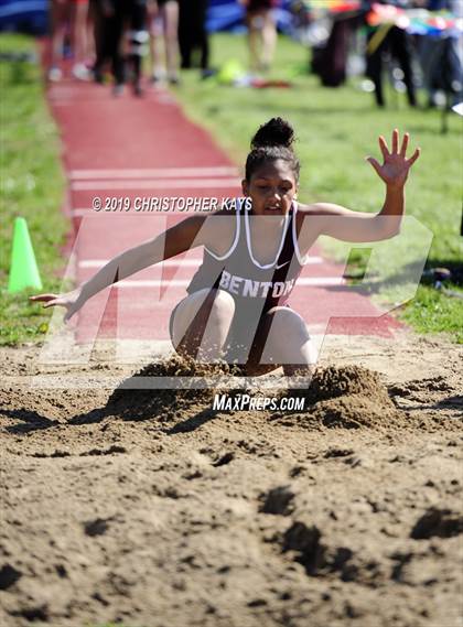 Thumbnail 1 in Don Webb Invitational (Benton) photogallery.