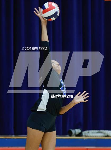 Thumbnail 1 in Lovett vs Chamblee (Tri-Match) photogallery.