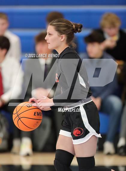 Thumbnail 3 in Hayden vs. Belleview Christian photogallery.