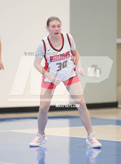 Thumbnail 1 in Hayden vs. Belleview Christian photogallery.