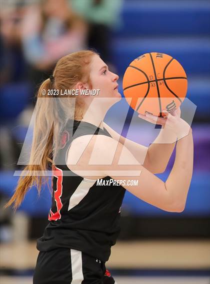 Thumbnail 3 in Hayden vs. Belleview Christian photogallery.