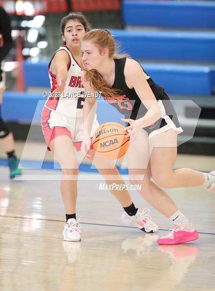 Thumbnail 1 in Hayden vs. Belleview Christian photogallery.