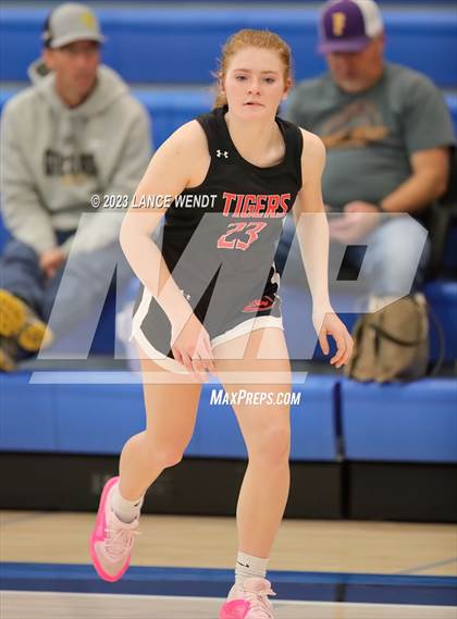 Thumbnail 2 in Hayden vs. Belleview Christian photogallery.