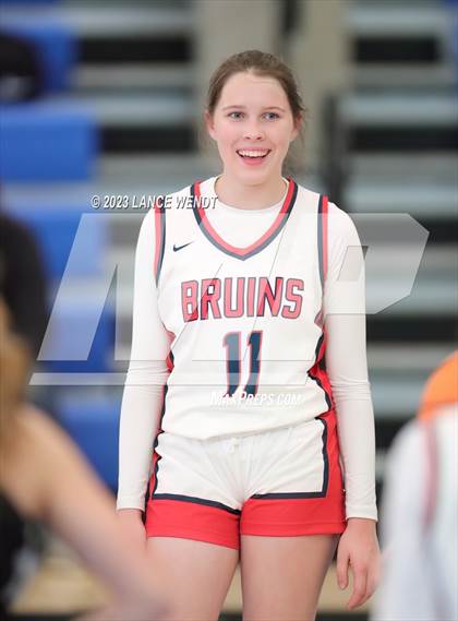 Thumbnail 3 in Hayden vs. Belleview Christian photogallery.