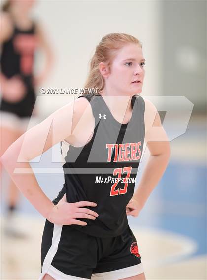 Thumbnail 2 in Hayden vs. Belleview Christian photogallery.