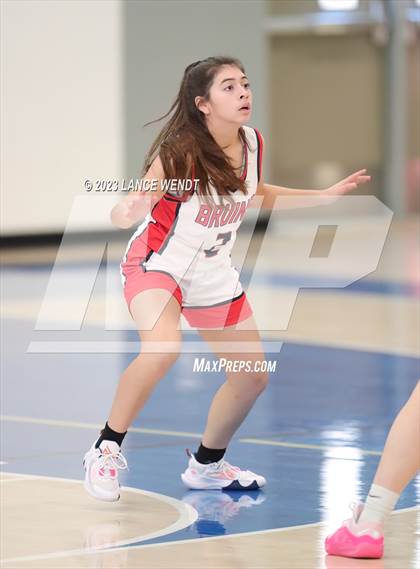 Thumbnail 3 in Hayden vs. Belleview Christian photogallery.