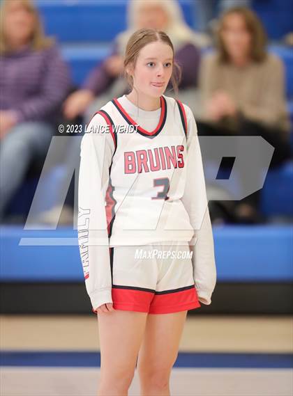 Thumbnail 2 in Hayden vs. Belleview Christian photogallery.