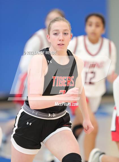 Thumbnail 2 in Hayden vs. Belleview Christian photogallery.