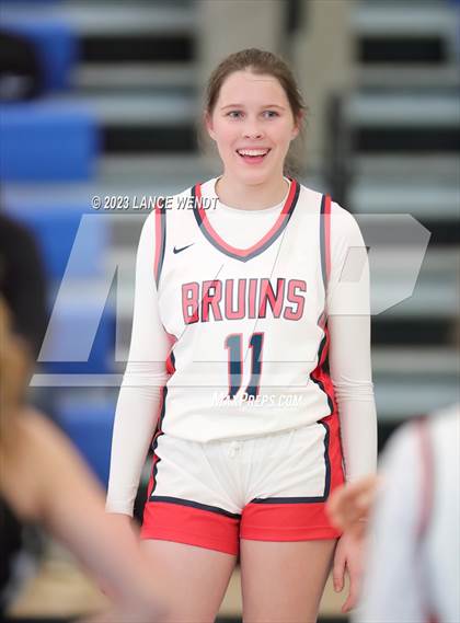 Thumbnail 1 in Hayden vs. Belleview Christian photogallery.