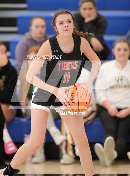 Thumbnail 3 in Hayden vs. Belleview Christian photogallery.