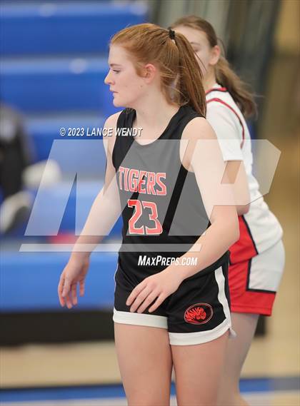 Thumbnail 3 in Hayden vs. Belleview Christian photogallery.