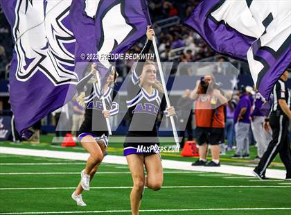 Thumbnail 1 in Chapel Hill vs. Anna (UIL 4A D1 Football Final) photogallery.