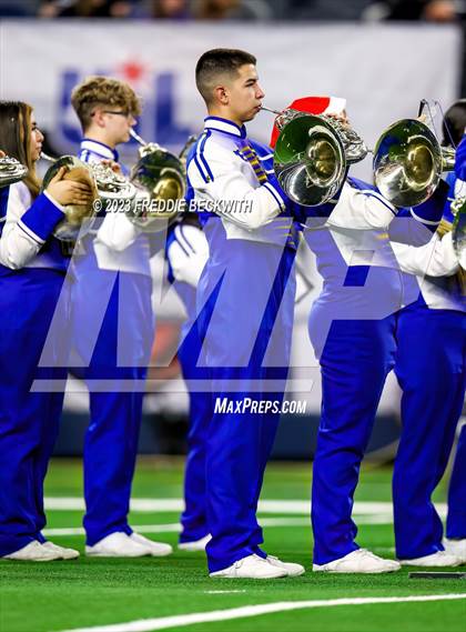 Thumbnail 1 in Chapel Hill vs. Anna (UIL 4A D1 Football Final) photogallery.